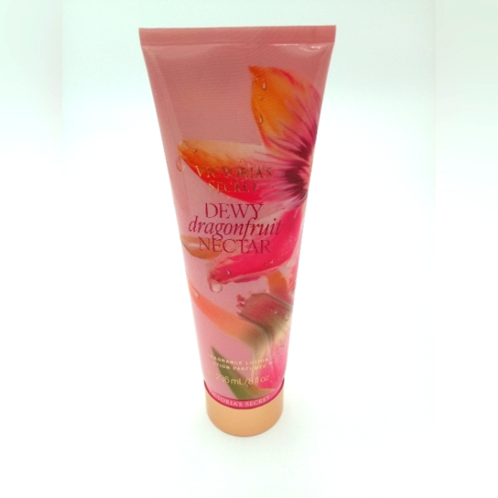 Victoria Secret Dewy Dragonfruit Necter Body Lotion New